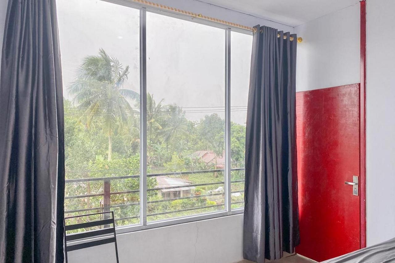 Sky Residence Tomohon Mitra Reddoorz Eksteriør bilde